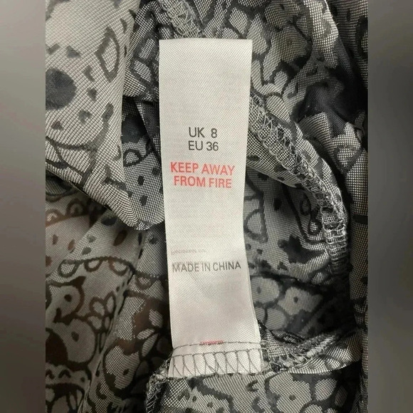 ASOS Girls On Film Black and Silver Kimono Size 4 - Picture 11 of 12